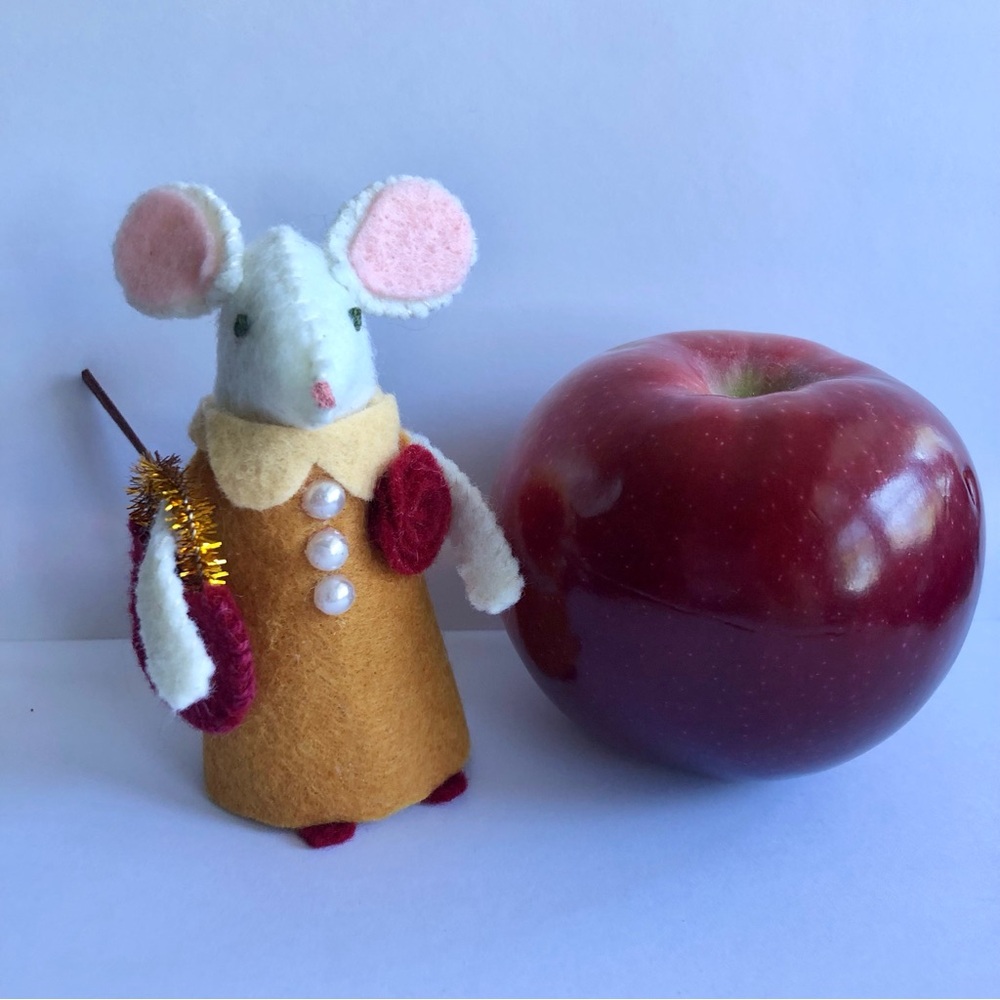 Fall Felt Mouse Autumn colors ready for leaf peeping apple picking handmade